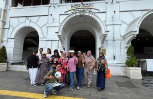 Geliat Kota Lama: Horison Arcadia Heritage dan Letswalk.idn Ajak Peserta Jelajahi Sejarah hingga Belajar Art Towel