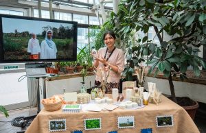 Indonesia Memasok 80% Patchouli Dunia, Kisah Para Petaninya Kini Dibawa ParagonCorp Ke Forum Global di London