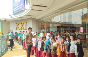 Grand Whiz Hotel Praxis Surabaya dan KAI Hadirkan Edukasi Seru bagi Anak di Hari Anak Nasional 2026