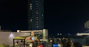 Ketika Rooftop Tak Lagi Sekadar Tempat Nongkrong: Midtown Residence Surabaya Hadirkan Ruang Kolaborasi Komunitas