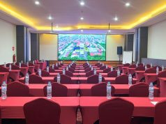 Meeting Lebih Berkelas dengan Fasilitas Videotron Profesional di PrimeBiz Hotel Surabaya