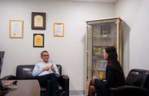 Belajar Langsung dari General Manager, Siswi SMK Negeri 3 Malang Rasakan Sehari Menjadi Hotelier di Atria Hotel Malang