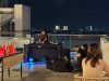 Sunset, BBQ, dan Live DJ, Cara Baru Menikmati Sabtu Malam di Rooftop Surabaya