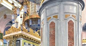 Gubernur Khofifah Bersyukur Masuk Raudhah, Ajak Umat Islam Teladani Semangat Keilmuan Sayyidah Aisyah R.A.