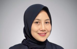 Buku E-Bisnis & Kreatif Marketing Dipersembahkan Heny Untuk UMKM Kecil & Mahasiswanya